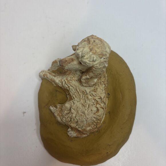 Clay Spaghetti Poodle/Doggie Cream Color Figurine rest on The Couch - Picture 5 of 9